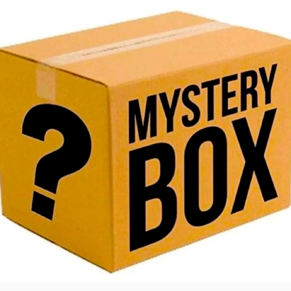 Mystery Resellers Box 5lbs 5 To 10 Items depending on weight NWT EUC